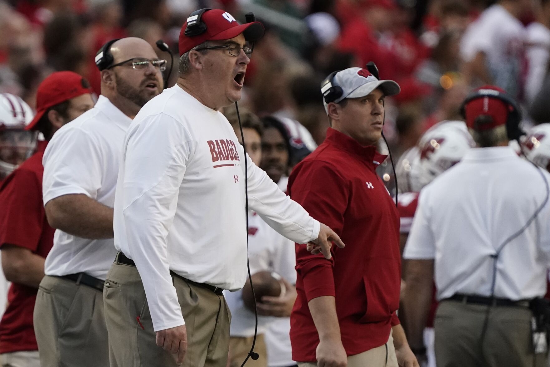 Illinois Saint Wisconsin football